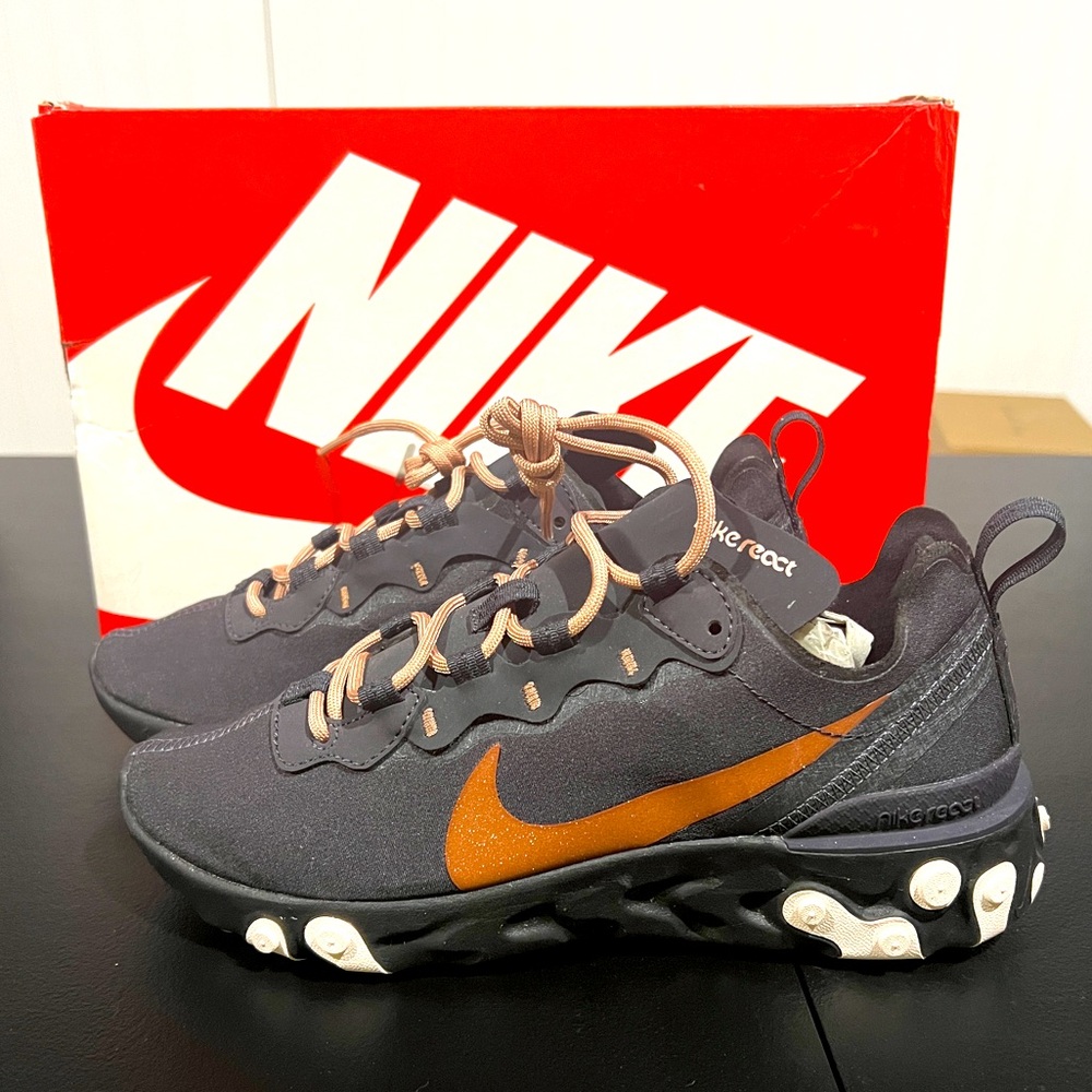 Nike React Element 55 Oil Grey Size 7.5  Women